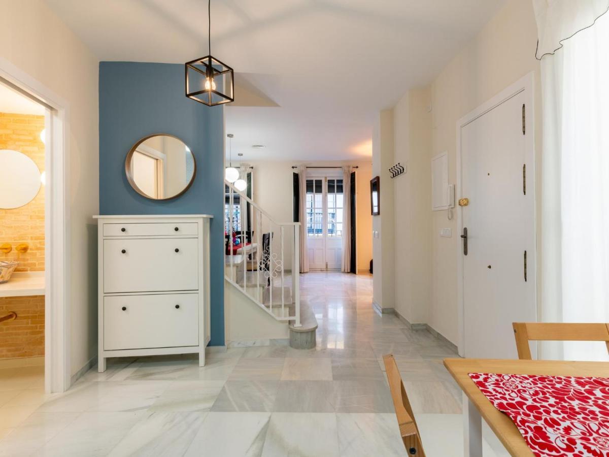 Holi-Rent Penthouse Penuelas Севілья Екстер'єр фото