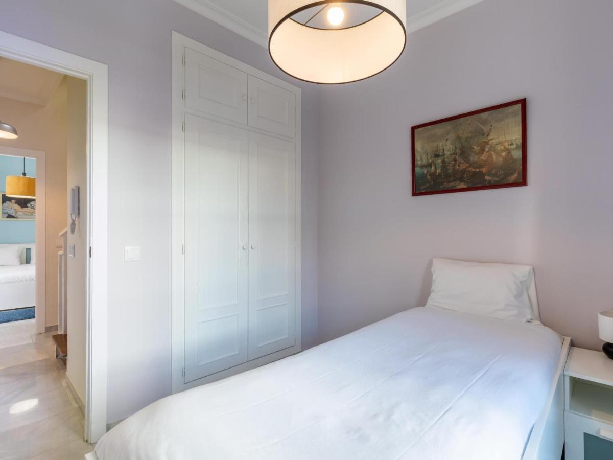 Holi-Rent Penthouse Penuelas Севілья Екстер'єр фото