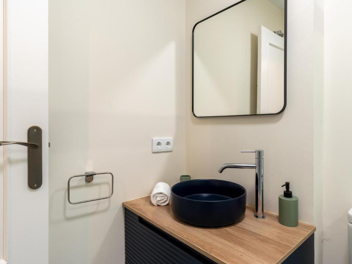 Holi-Rent Penthouse Penuelas Севілья Екстер'єр фото