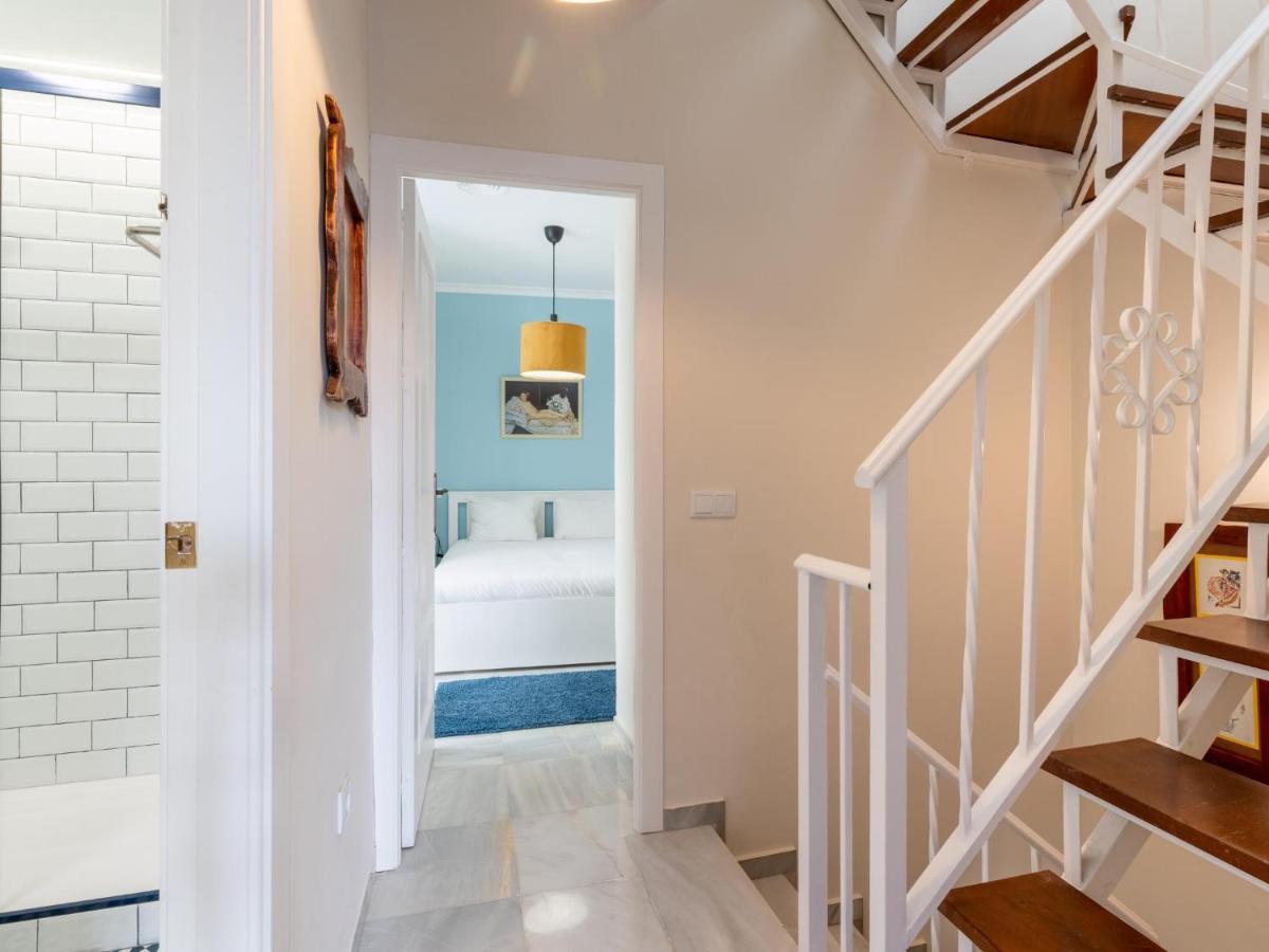 Holi-Rent Penthouse Penuelas Севілья Екстер'єр фото