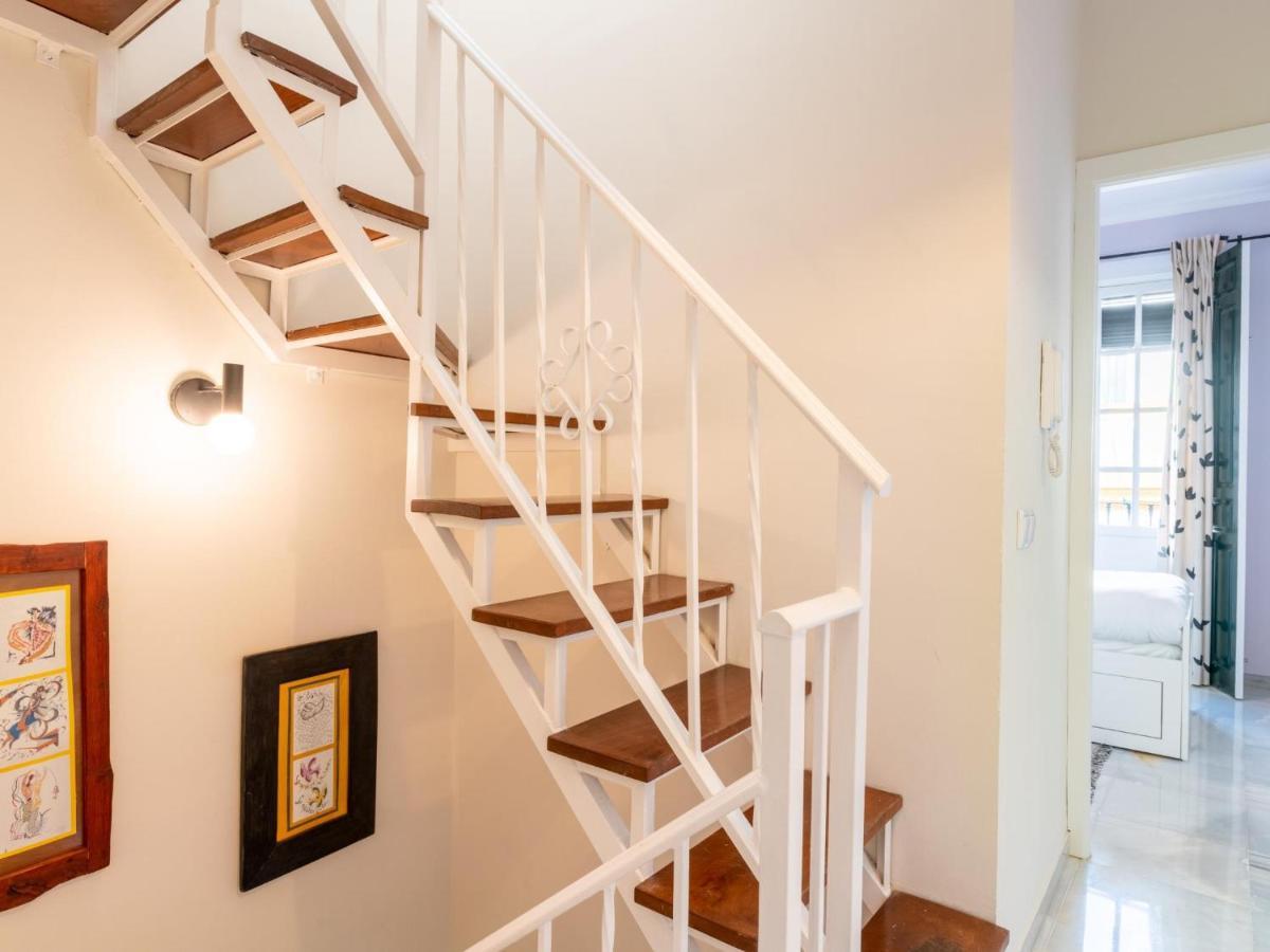 Holi-Rent Penthouse Penuelas Севілья Екстер'єр фото