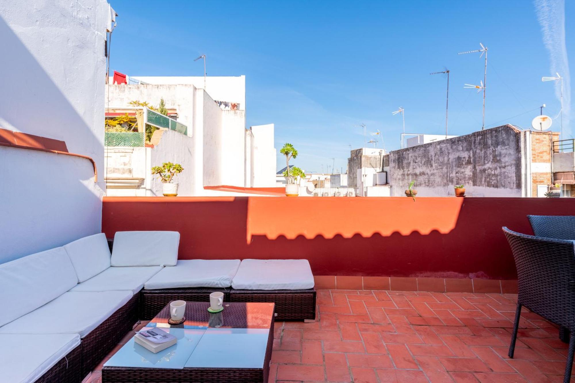 Holi-Rent Penthouse Penuelas Севілья Екстер'єр фото